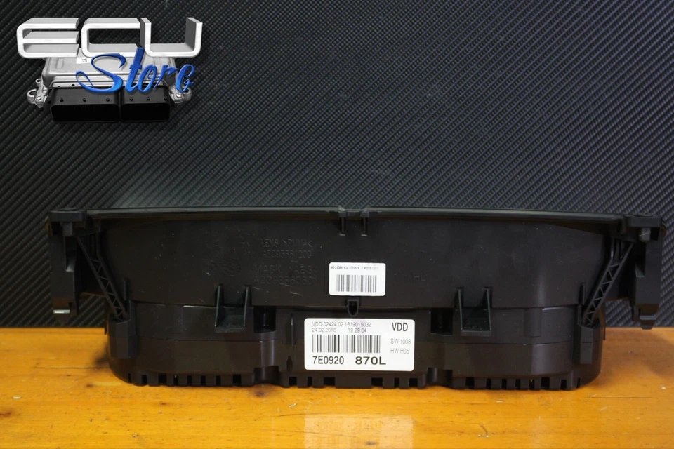 Velocímetro / cuadro de instrumentos 7E0920870L - VW Transporter 2016 diésel Foto 3 de 3