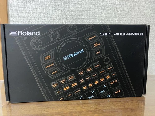 Roland SP-404 MKII sampler DJ controller black beat making machine one-of-a-kind
