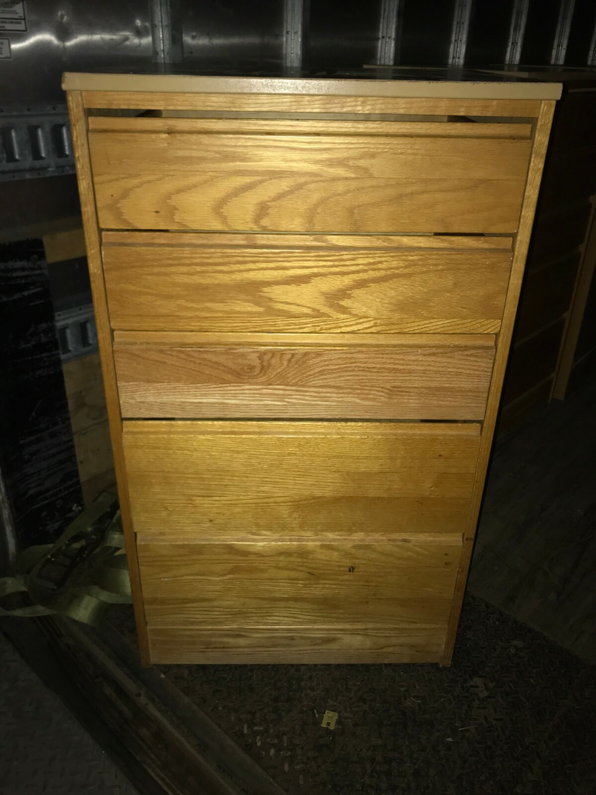 Used Dorm Furniture Solid Wooden Dressers / Chest of Drawers (16