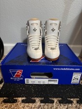 Riedell 3 D/C White 43 Bronze Star Figure Skates