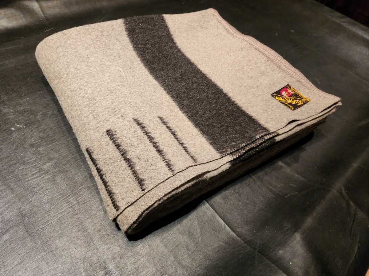 1950's Vintage Trapper Point 4 Point Gray 100% Wool