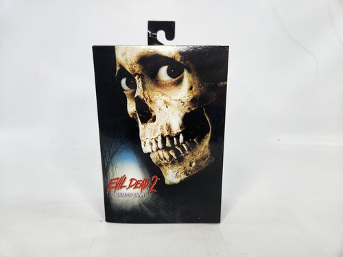 Brand New Evil Dead 2 - Ultimate Ash - 7" Action Figure by Neca- 41957 - Afbeelding 2 van 13