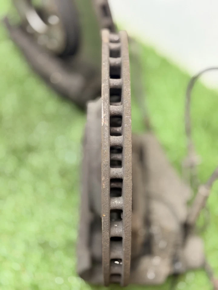 Audi TT 3.2 V6 Petrol 2006-2010 Front Caliper Set S3 Seat Golf Tt Upgrade #2812 - Image 4 of 4