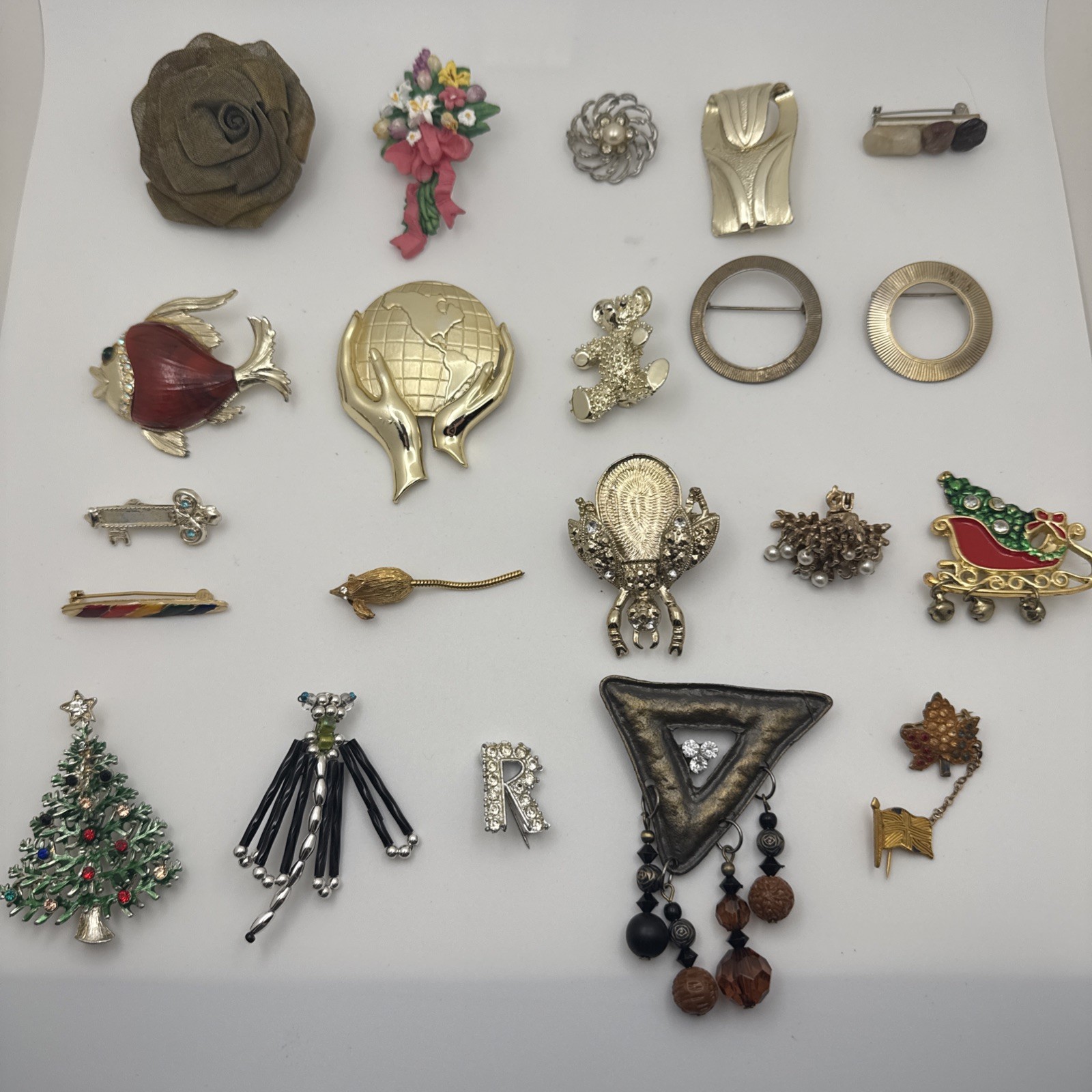 Vintage To Now Brooch Lot Sale Silver Gold Tone 21 Included Animal Gem Tree