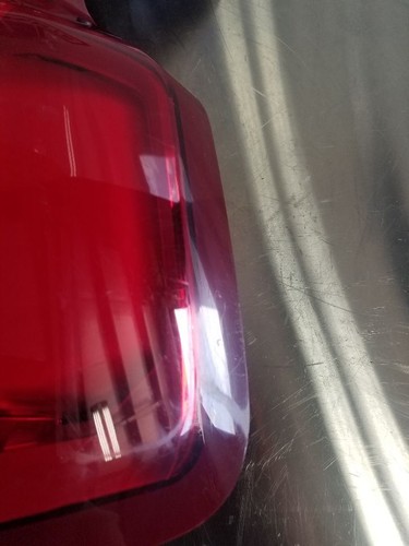 Passenger Tail Light \With Fits 19-23 Silverado 1500, Broken Tabs, Usable - Picture 5 of 8