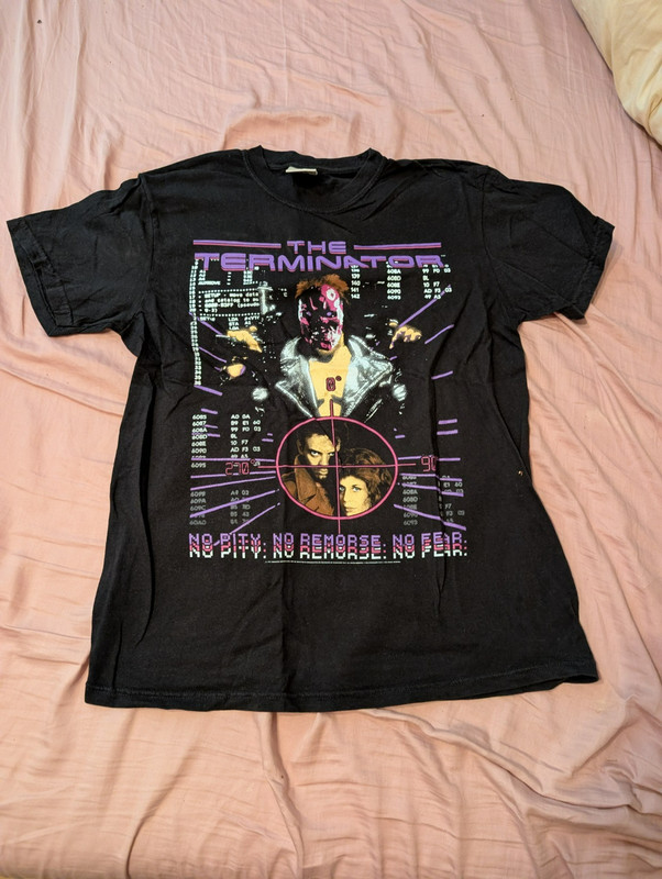 The Terminator t-shirt medium Schwarzenegger sci-fi movies blockbuster