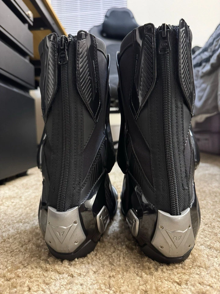 Botas de carreras de motocicletas Dainese Torque 4 Out negras/rojas EU 38 US 6 Track Sport Foto 4 de 4