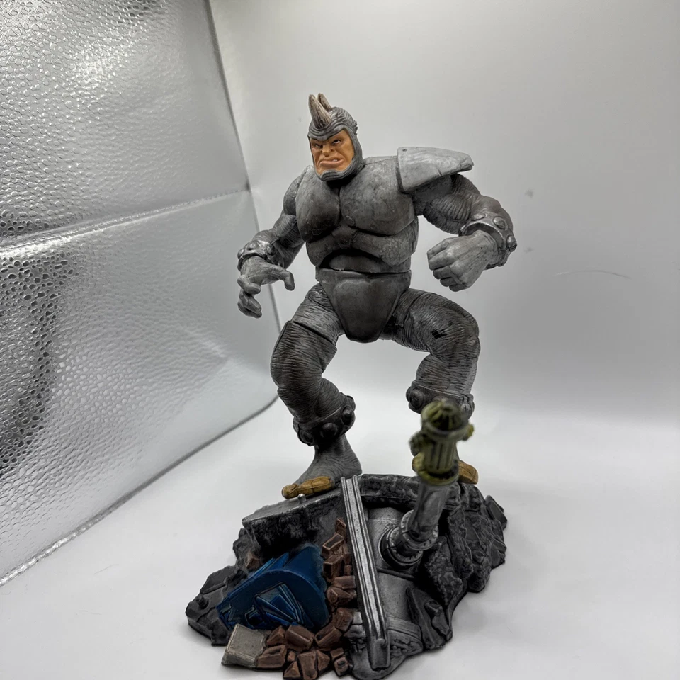 Figura completa Spider-Man Classics Rhino 2006 Marvel Legends Spiderman Origins Foto 3 de 4