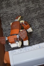 LEGO CREATOR: Park Animals (31044) Brown Dog ONLY READ