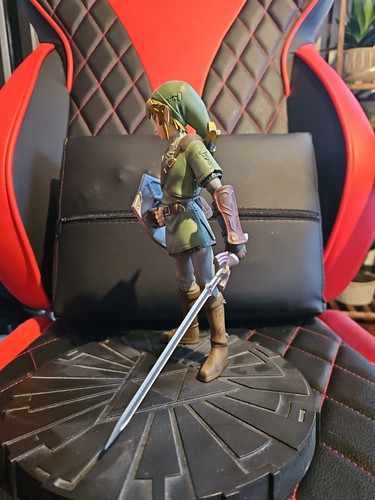 Legend of Zelda: Twilight Princess Link Sammelfigur Dark Horse Deluxe �� - Bild 2 von 10