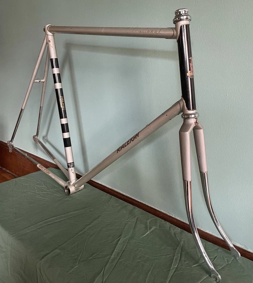 "Juego de cuadro Raleigh Professional 1974 de 25,5""" Foto 3 de 4