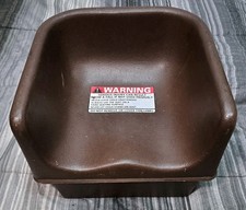 Cambro Child Booster Seat 100BC Brown Hard Plastic Restaurant-Style Made in USA