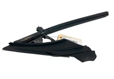 17-20 BMW 430Xi Gran Coupe FRONT PASSENGER SIDE DOOR WINDOW RUN CHANNEL SEAL OEM