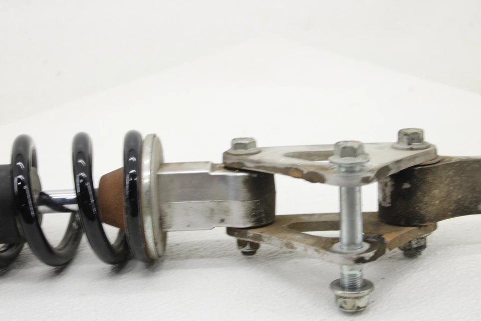 Amortiguador trasero 11-22 Suzuki GSXR750 Foto 4 de 4