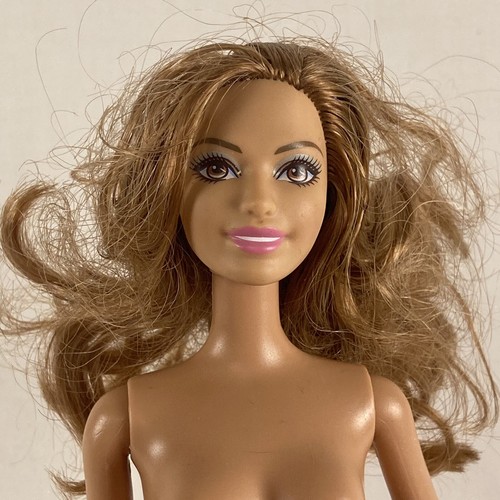 Barbie 2013 Mattel Puppe schöne braune lockige Haare braune Augen 11,5 Zoll