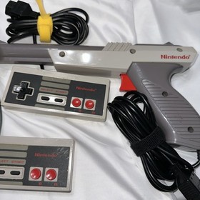 Lot of 5 Different Nintendo (NES) Controllers *VGC* Tested! Turbo Pad, Gun, Sync