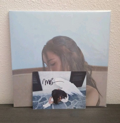 #ad MADISON BEER Locket Vinyl LP SIGNED Insert Autographed SHIPS NOW 🆕 ✅ $54.98