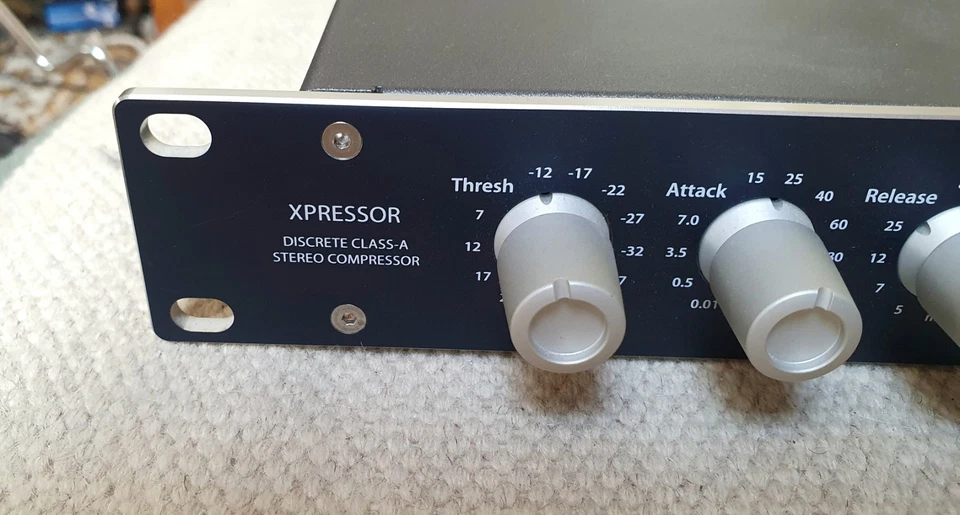 ELYSIA XPRESSOR - NEUWERTIG  ! - Bild 3 von 4