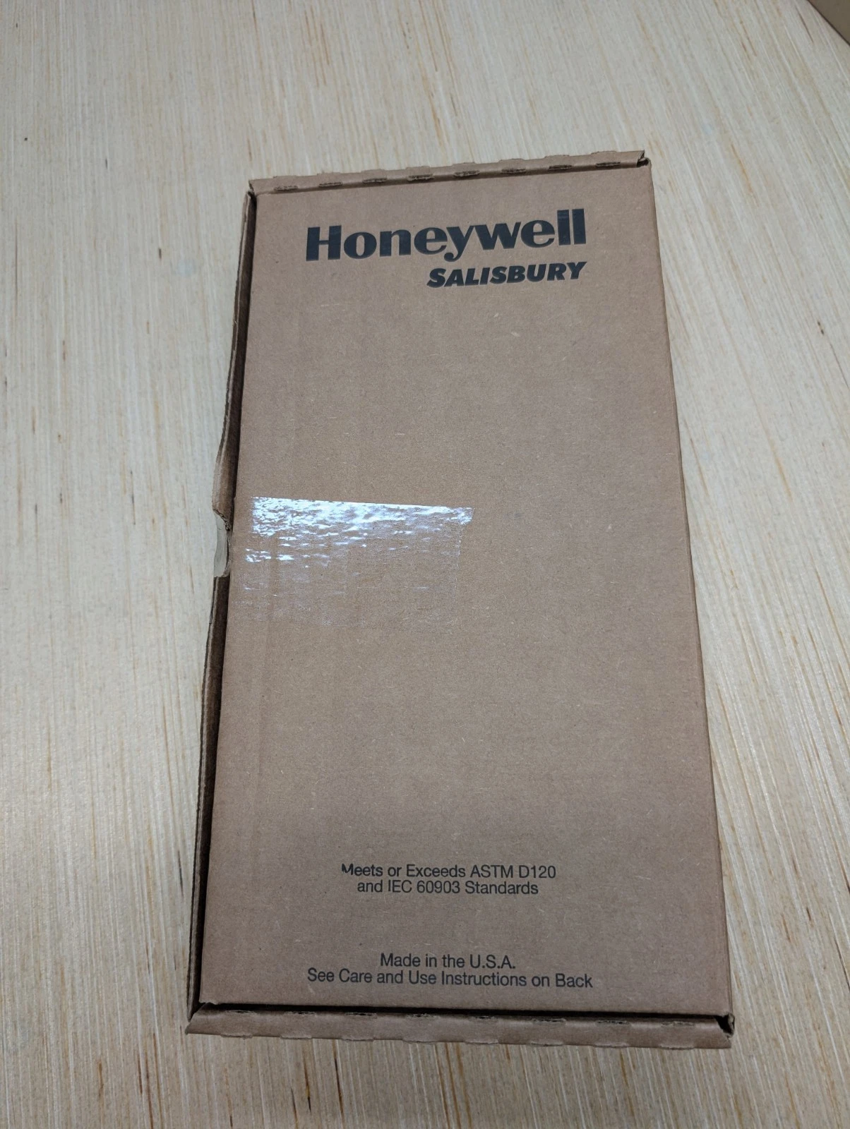 Honeywell Salisbury Class 0 Electrical Insulating Rubber Gloves – Size 10 –...