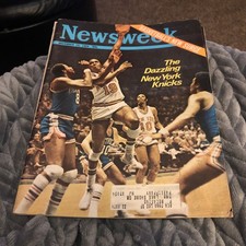 Vintage New York Knicks Game Programs(3) 1969 News Week & 73/74 Media Guide