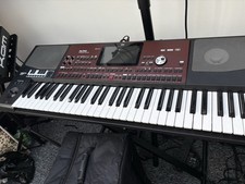 Korg Pa700 Arranger Keyboard | Oriental Version | Excellent Condition