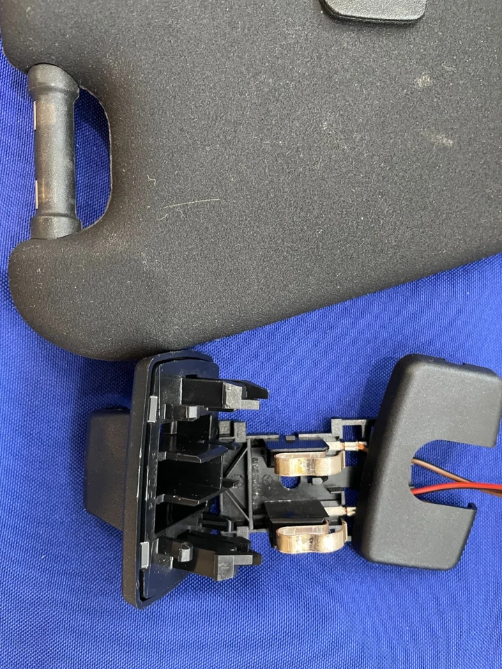 '08-14 Mercedes W204 C250 C300 C350 Front Right & Left Sunvisor Sun Visor Black - Image 2 of 4