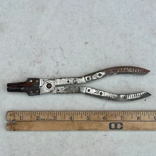 K-D Tools No. 138 USA Spark Plug Remover Soft Puller Light Bulb Remover Pliers