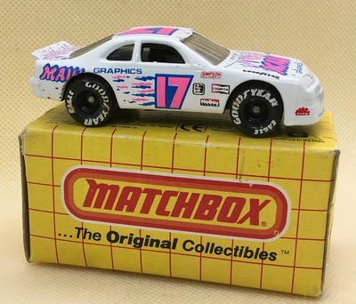 MAUI GRAPHICS  #17  T-BIRD STOCK CAR ~ MB 7 IN BOX ~ Matchbox