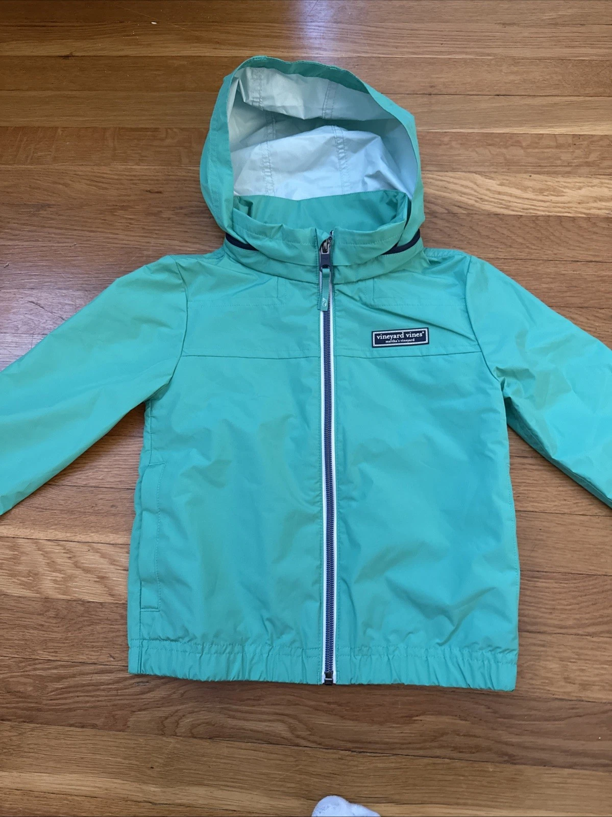 Vineyard Vines Kids Packable Storm Jacket Size 5 Color Gumdrop NWT