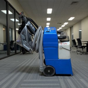 Rug Doctor Mighty Pro Portable Carpet Extractor with Hand Tool Attachment