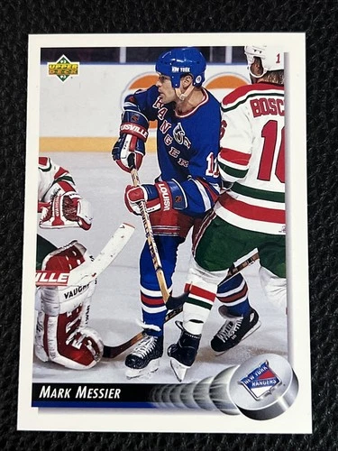 1992-93 Upper Deck Hockey #242 Mark Messier - Rangers