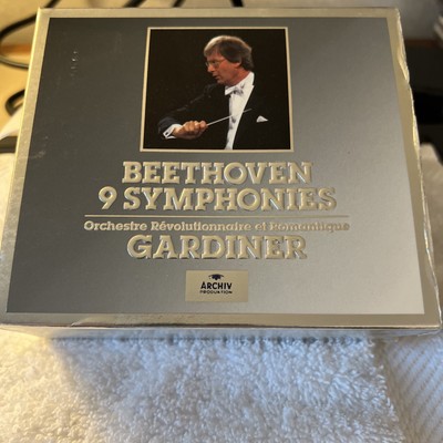 Beethoven: 9 Symphonies, Orchestre Revolutionnaire Et Romantique, CD 1994 archiv