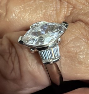 Marquise Cut Cubic Zirconia CZ 925 Sterling Silver Size 7