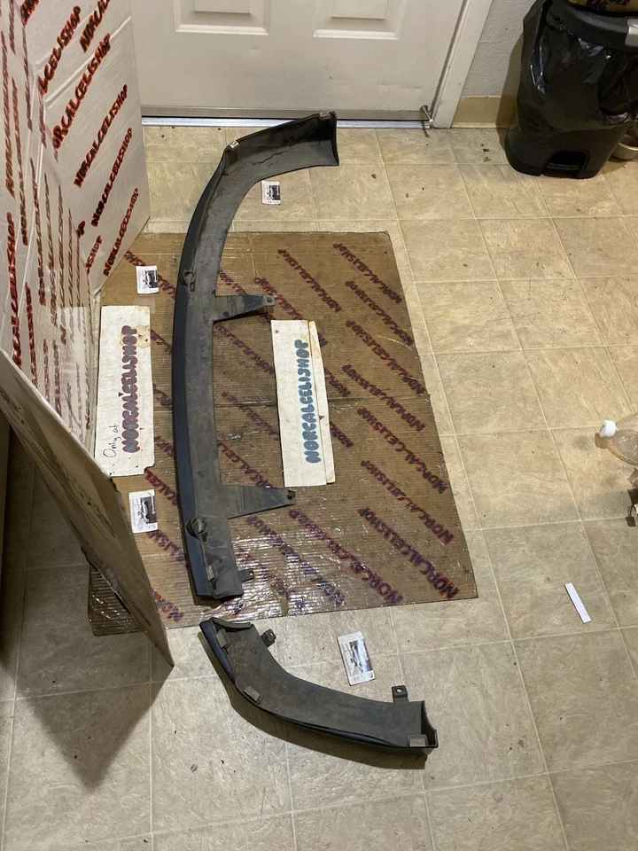 Для 2005-2010 Scion tC GFX (эффекты заземления) задний валентный диффузор бампер кромка оригинальный - Изображение 3 из 4