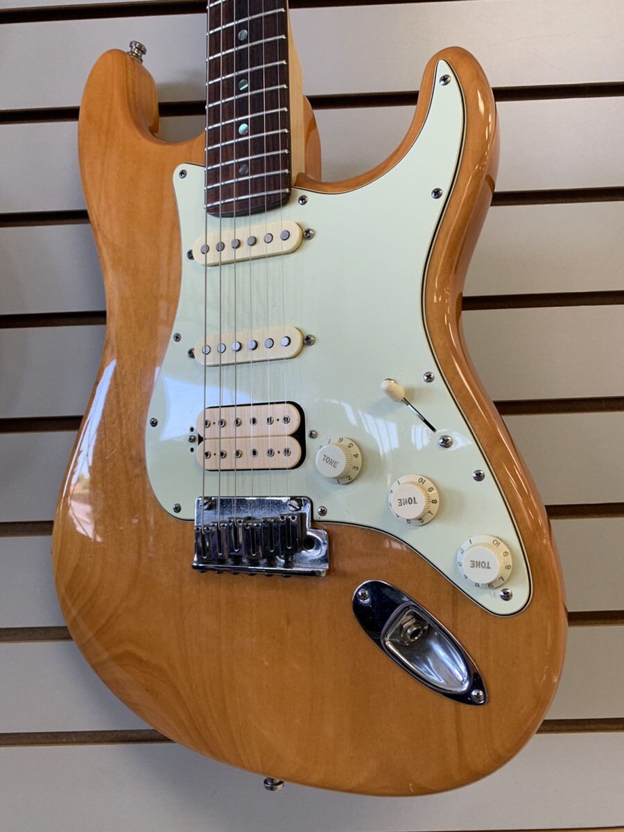 FENDER AMERICAN DELUXE STRATOCASTER (SH3025914) | eBay