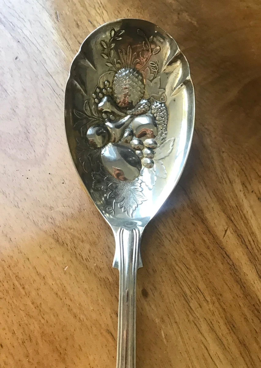 Antique Berry Spoon Kings Pattern Silverplate Sheffield England 22.5 cm