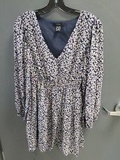 Forever 21 Long Sleeve Floral A Line Dress Size Medium