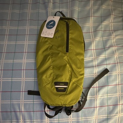 TOPI Daypack Backpack 10L Green/Black Zip Closure Hiking Unisex New Tags