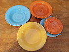 VINTAGE FIESTAWARE LOT OF 5 - 3 DEEP DISH SOUP PLATES, 1 SAUCER, 1 SMALL PLATE! — photo 2