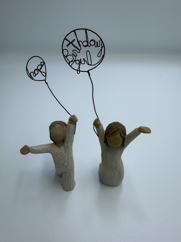 Willow Tree Birthday Girl Balloon Figurine 2005 Demdaco Happy Birthday / HOPE