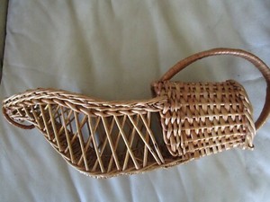 wicker bottle carrier