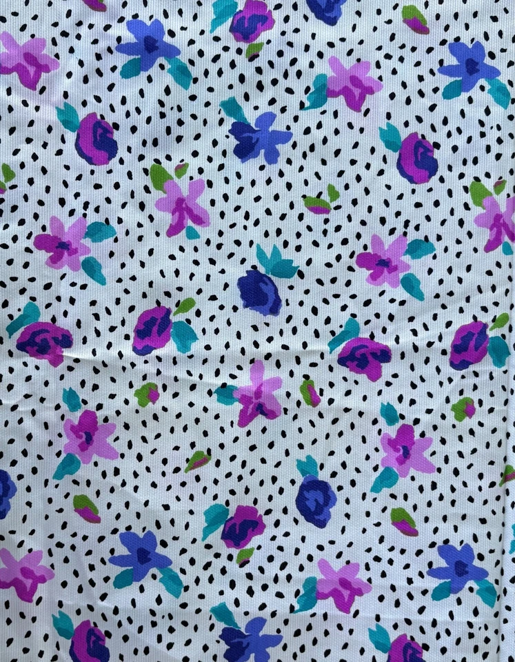 Remanente de tela con estampado floral vintage Robert Kaufman 185" x 44" Foto 3 de 4