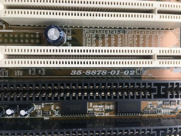 Vintage pcpartner motherboard at skt 7, mvpsbs7 or mvpsbs7-954 via chipset - Image 3 of 4