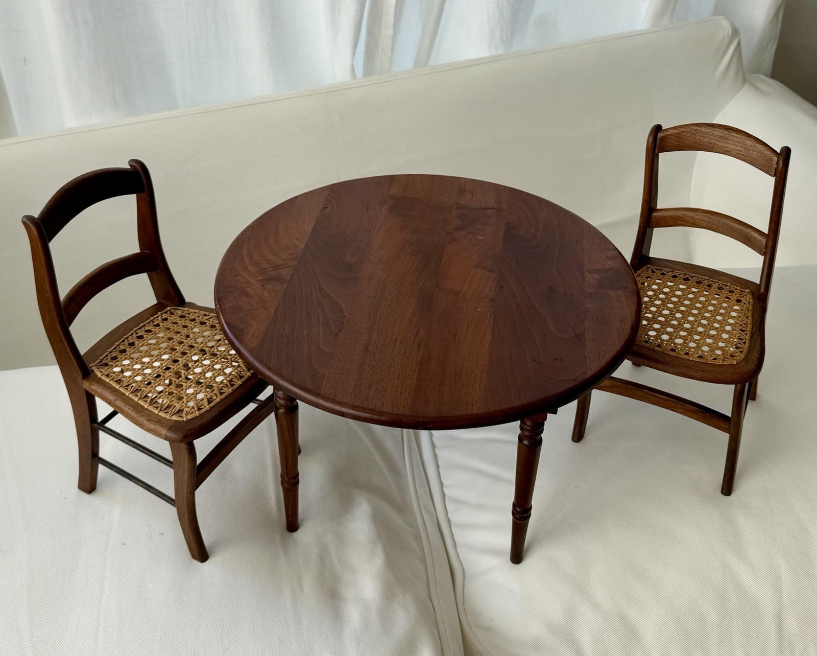 Vtg CARL G. HANSEN Salesman Sample Set Teak Table W/ 2 Caned Seat Signed 1982