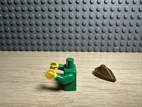 LEGO Torso Castle Forestman Black Belt w/ Buckle Brown Pouch & Bycocket 4506