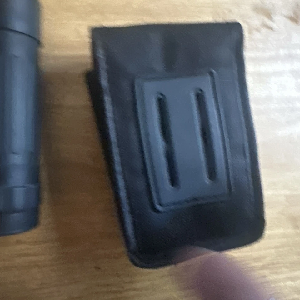 BSA Optics 10x25 Compact Binoculars with Carrying Case - Image 4 of 4