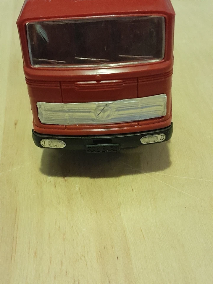 NOREV 1/43 Camion Mercedes LP 2223, 1971, made in France - Photo 3/4