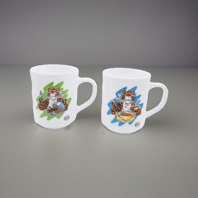 Esso Sammeltase Arcopal Tiger Becher Milch Glass Mugs Zwei Tassen ca. 9 cm hoch