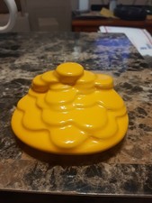 RAE DUNN " POT OF GOLD/GOLD COINS " MUG TOPPER ! ( TOPPER ONLY ! )