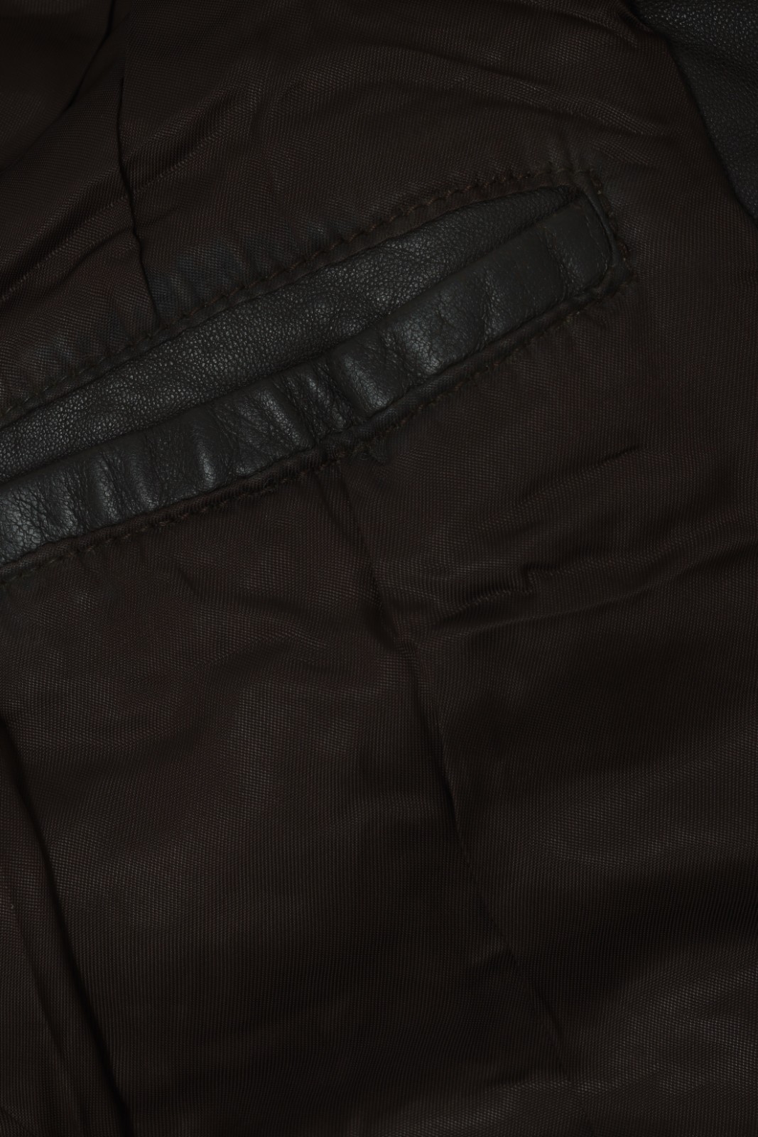 1980s–1990s Leather Bomber, Multi-Axis Panel Compression, Spanish Production image 5